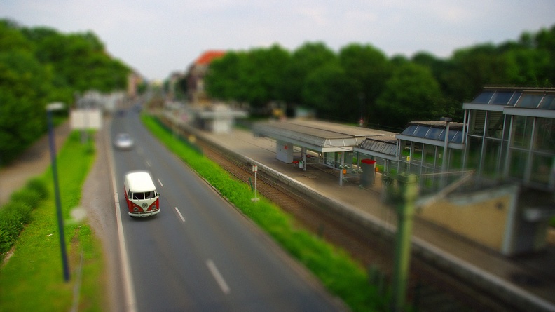 VW-Bus_tiltshift.jpg
